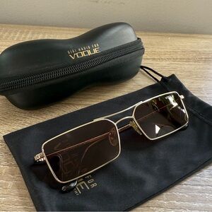 Gigi Hadid for Vogue eyewear Gold Sunglasses with Case VO 4016S